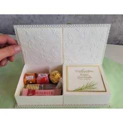 Zauberbox zu Weihnachten, Geldgeschenk, Überraschungen, besondere Verpackung,