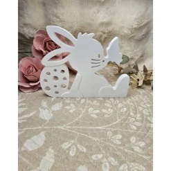 Zauberhafte Frühlingsdeko handgemacht aus Raysin – Osterhase & Osterhäschen mit Eiern