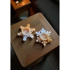 Zauberhafte Schneeflocken-Teelichthalter für Ihre Winterdekoration