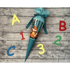 zauberhafte Schultüte aus Stoff mit Füchsen in Petrol/Türkis