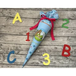 zauberhafte Schultüte aus Stoff mit Sternen und Bibi Blocksberg & Tina Motiv