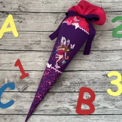 zauberhafte Schultüte Zuckertüte 70cm mit Schmetterlingsfee Fee Schmetterlinge in Lila Pink