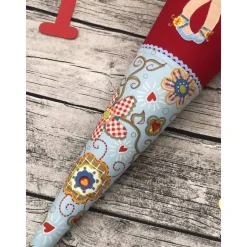 zauberhafte Schultüte Zuckertüte 70cm mit Blumen und kleine Fee / Elfe