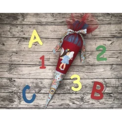 zauberhafte Schultüte Zuckertüte 70cm mit Blumen und kleine Fee / Elfe