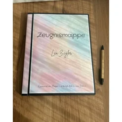 Zeugnismappe personalisiert Hardcover – Geschenk zur Einschulung & sichere Zeugnisaufbewahrung