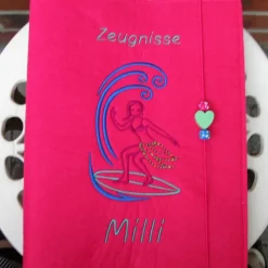 Zeugnissmappe / Zeugnisshülle aus Filz "Surferin"