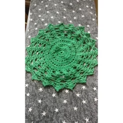 Zierdecke, Tischdeckchen, handgehäkelt, kräftiger Farbverlauf