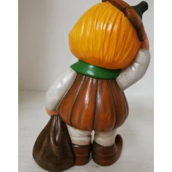 Zuckersüsses Halloween Püppchen aus Keramik