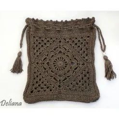 Zugbeutel, Geschenksäckchen, braun, glänzend mit Perlen und Quasten, Geschenkanhänger Herz, Handarbeit