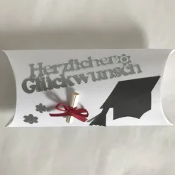Zum Abschluss Bachelor Abitur Promotion Doktortitel Studium Examen ein Geldgeschenk verschenken Geschenk Gutschein Geld