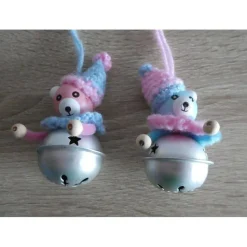 Zwei Bärchen mit Glöckchen zum Aufhängen - rosa/blau/silber