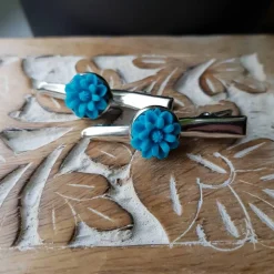 Zwei Haarspangen Krokospangen Blumen zarte Türkis Dahlien 13mm